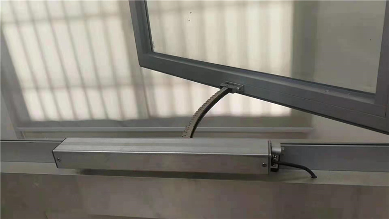 电动弯链开窗器